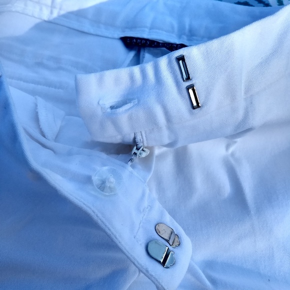 LARRY LEVINE WHITE CAPRI PANTS SIZE 4 - Picture 4 of 8